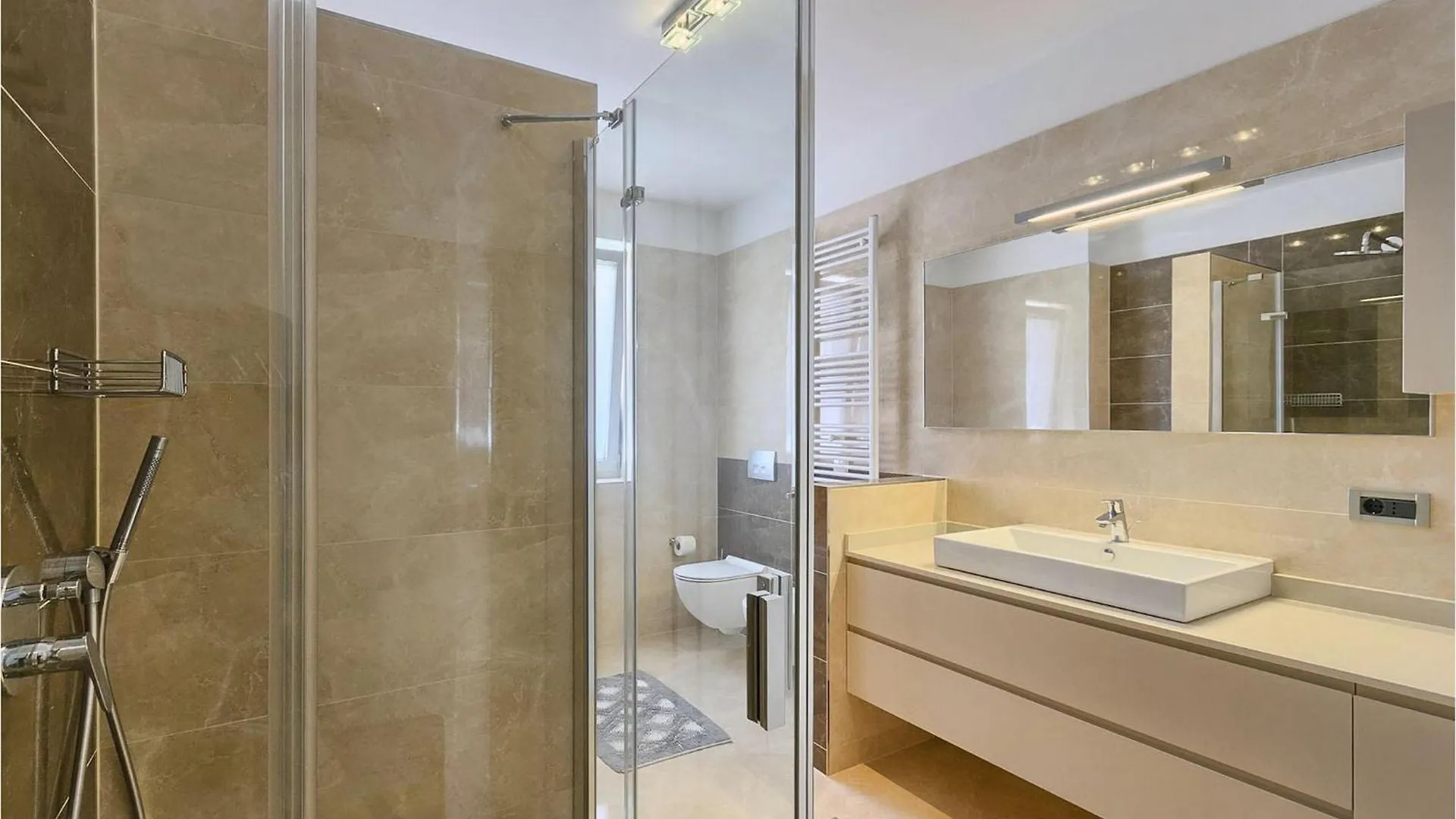 Villa Paris Umag 0*,