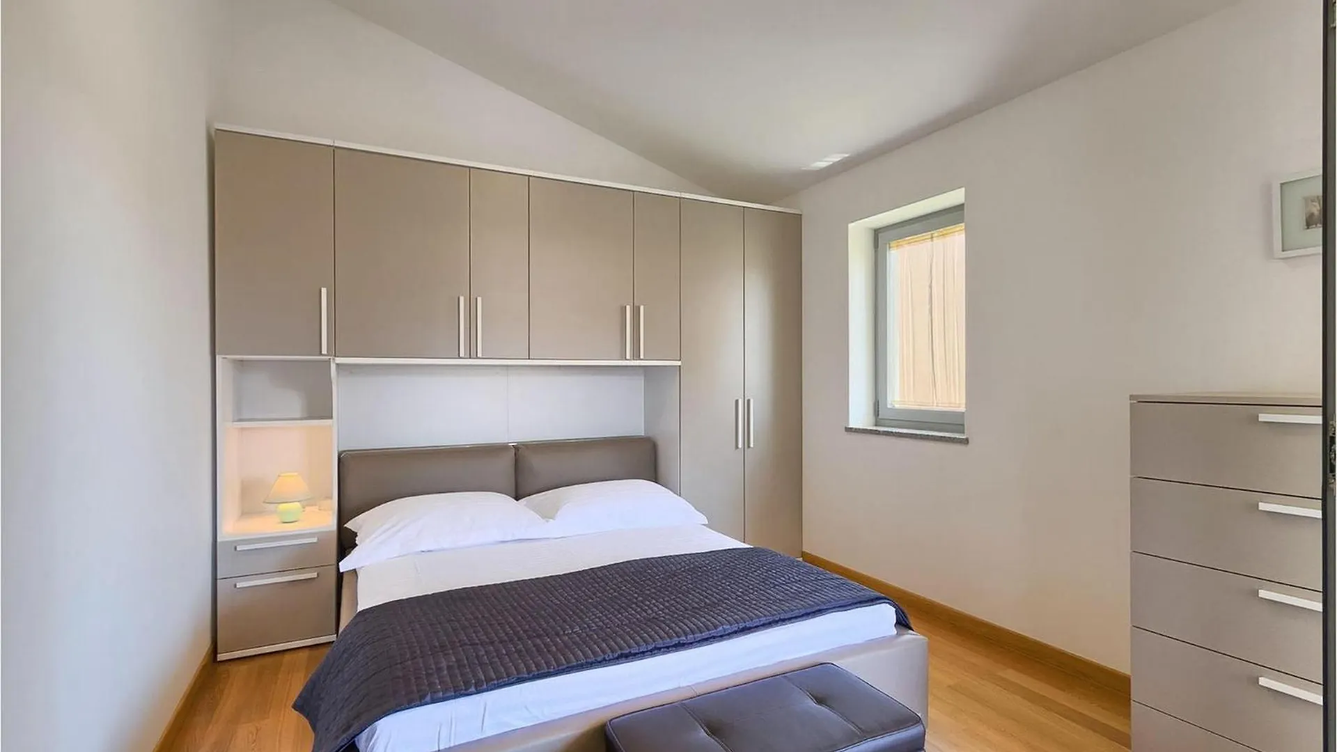 Villa Paris Umag 0*,  Croatia