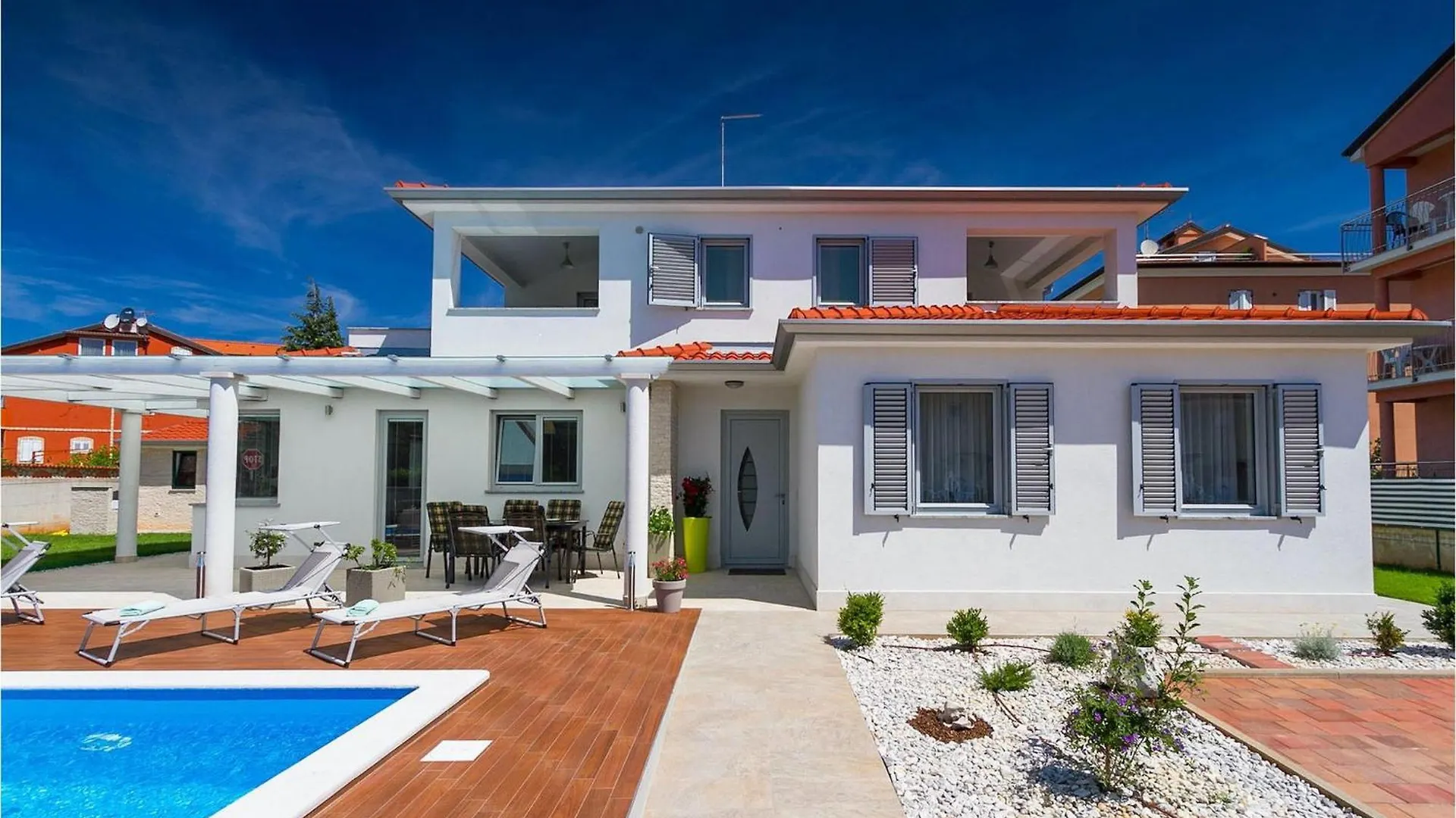 Villa Paris Umag 0*,