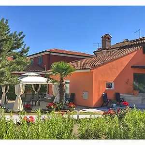  Apartment Gvarda